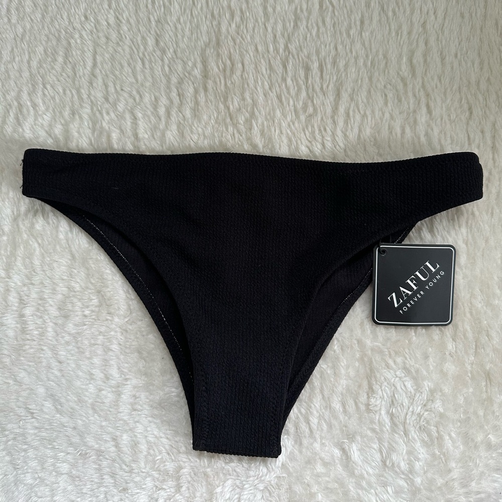 zaful bikini bottoms- size medium